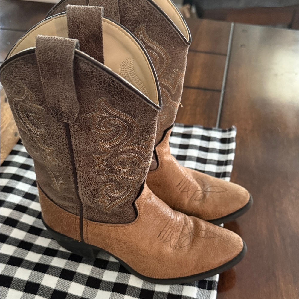 Classic Brown kids Western Boots - Stylish Two-Tone Cowboy Boot